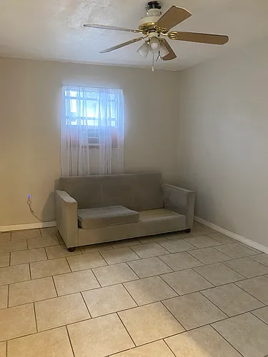 3210 Cornell Ave #1-1/2 Photo 1