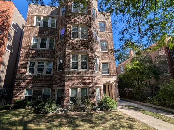 2216 W Morse Ave APT 3, Chicago, IL 60645