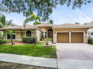 18303 NW 15th Ln, Hollywood, FL 33029
