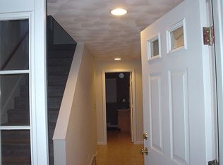 8 Edgewood Ave, Cumberland, RI 02864