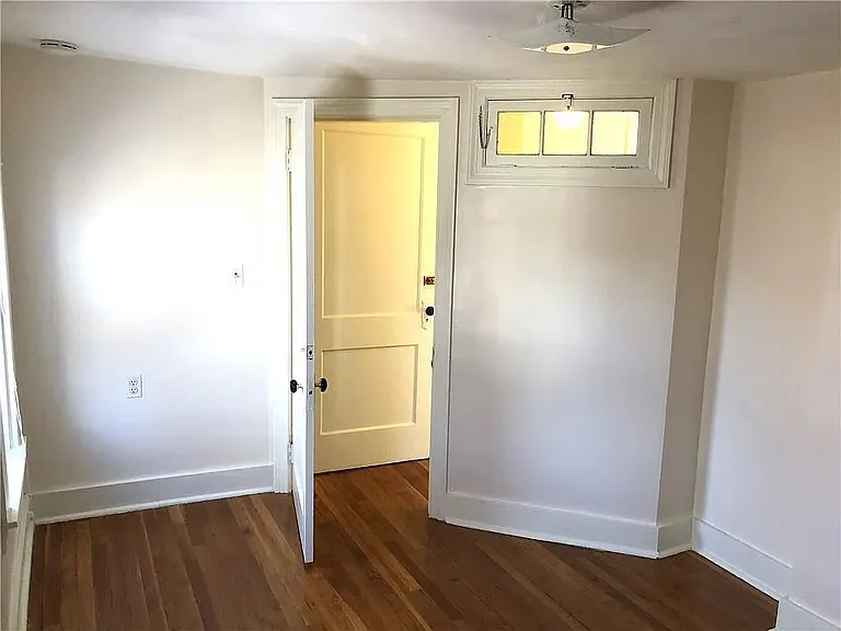 111 Bartlett Ave #3 — Photo 12