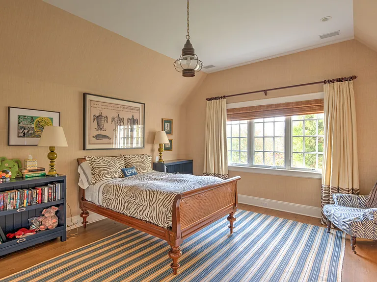 587 Sagaponack Rd — Photo 48