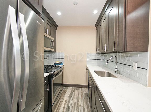 4th image of 2108 Steinway St APT 3