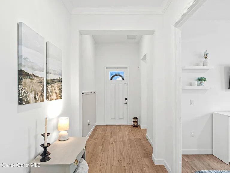 1029 Cavailian Pl NW — Photo 4