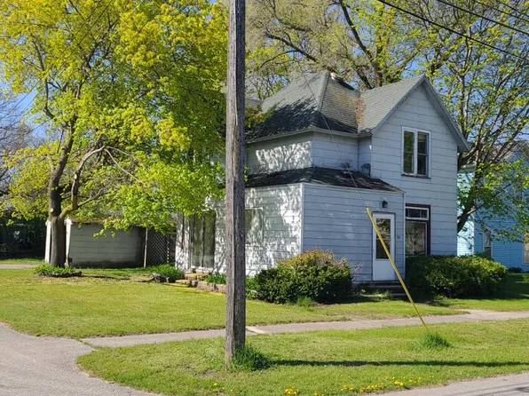30 E Sebewaing St, Sebewaing, MI 48759