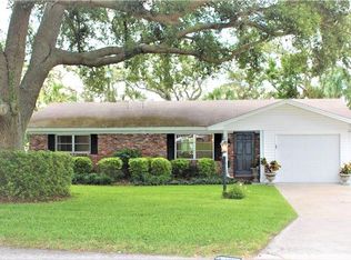 108 Whittier Ln, Winter Haven, FL 33884