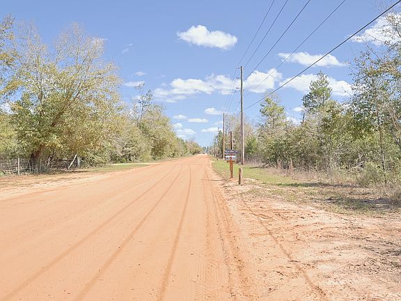 4th image of N Silver Lake Rd