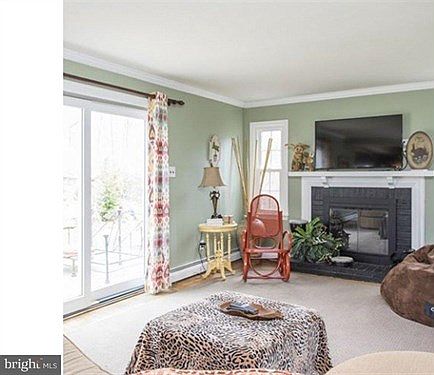 5th image of 1411 Allan Ln