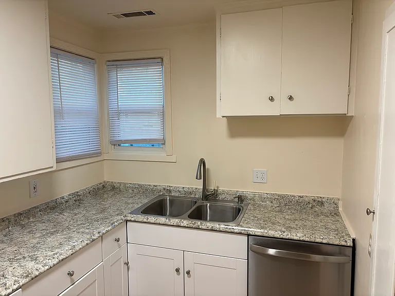 2019 Fir St — Photo 18