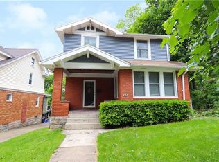 410 Clokey Ave, Mt Lebanon, PA 15228
