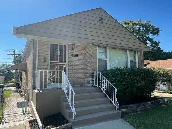 9860 S California Ave, Evergreen Park, IL 60805