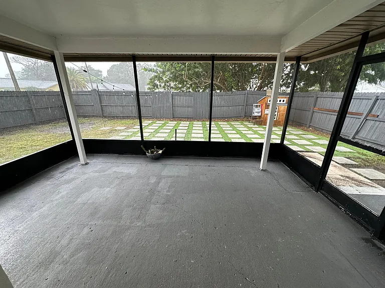 3327 Vidal St — Photo 3