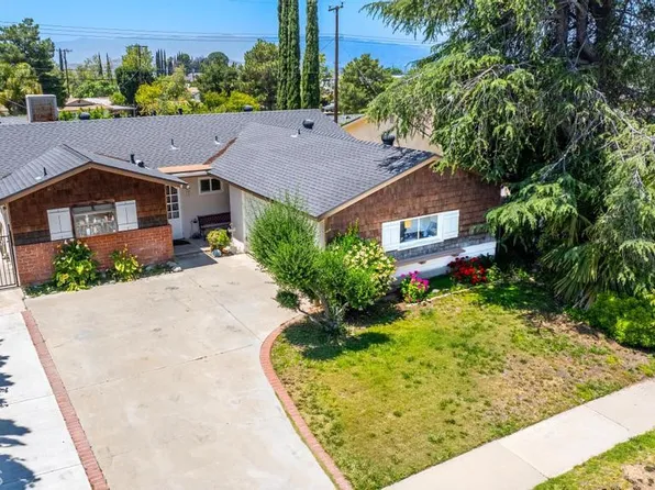 19538 Steinway St, Santa Clarita, CA 91351