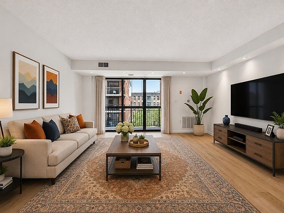 2nd image of 700 1st St APT 4K