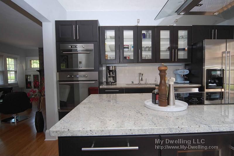 1st image of 734 E Lexington Blvd