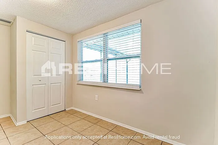 6027 11th Ave — Photo 15