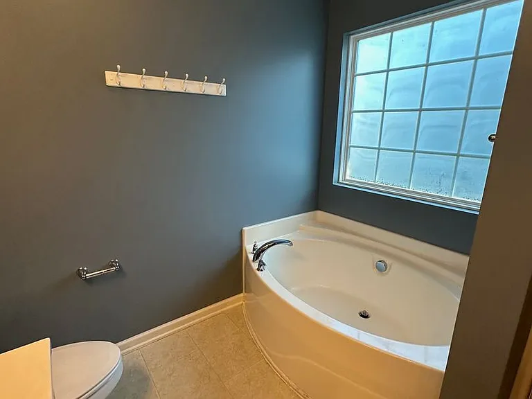1203 Castle Pines Dr — Photo 18