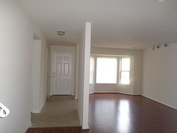2nd image of 16262 Taconic Cir #106B