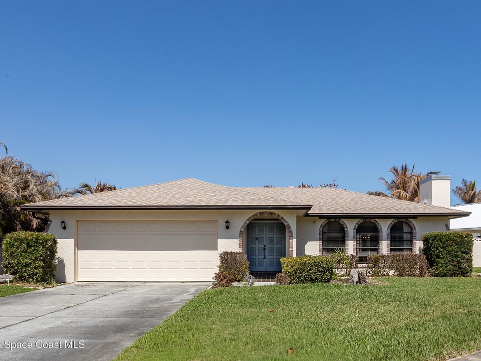 1st image of 485 Caribbean Dr
