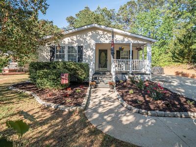 159 Spring Lake Dr, Greenwood, SC, 29649