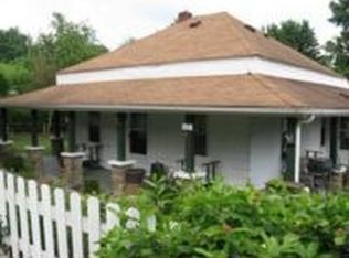 533 Ruby St, Damascus, VA 24236