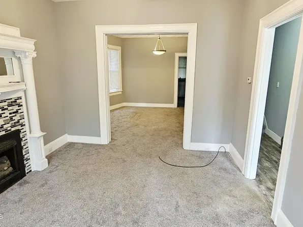 1629 Vine St, Scranton, PA 18510