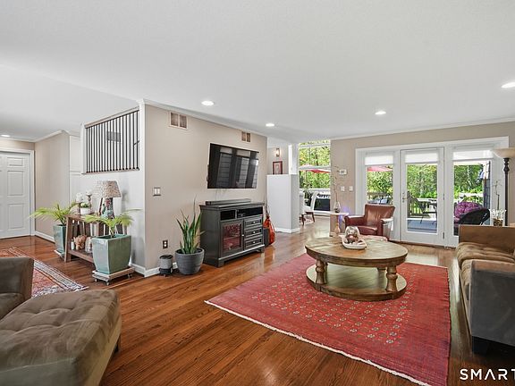 3rd image of 22 Timberwood Road #22