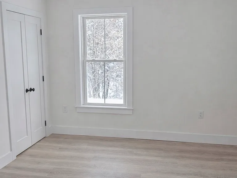 73 Main St #4 — Photo 6