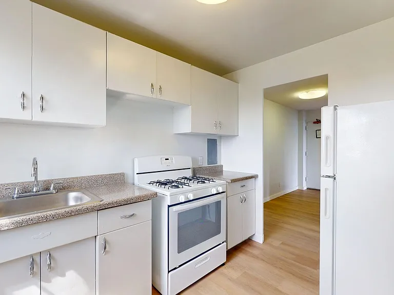 Lake Meadows Apartments — Photo 318