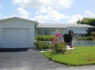4200 NW 49th Ave, Lauderdale Lakes, FL 33319