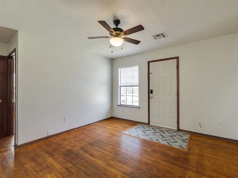 1133 Stubbeman Ave — Photo 10