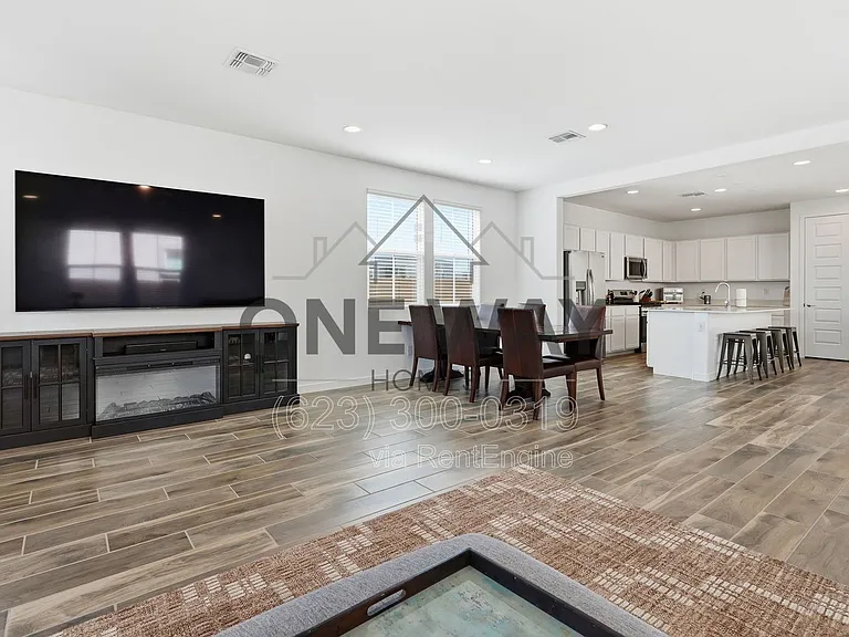 10204 E Ulysses Ave — Photo 38