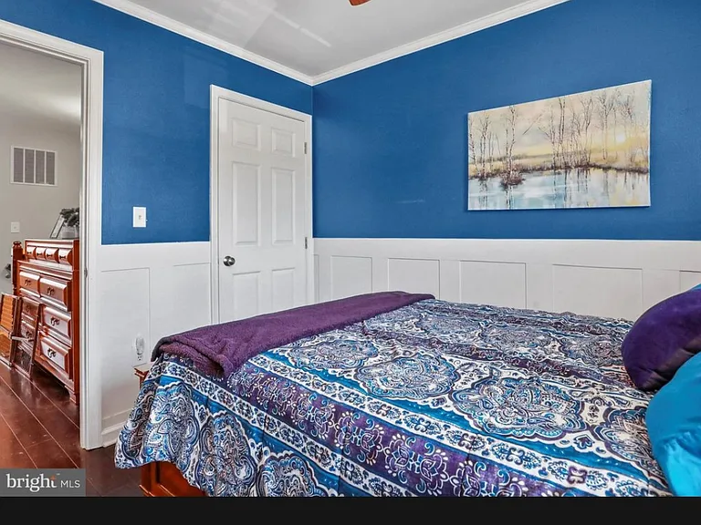 8867 Hillside Way — Photo 18