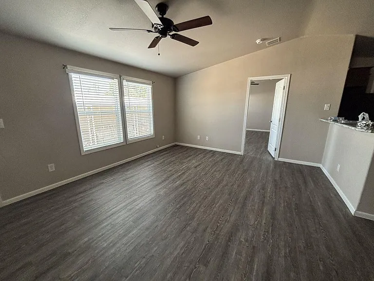 7300 N 51st Ave #63 — Photo 9
