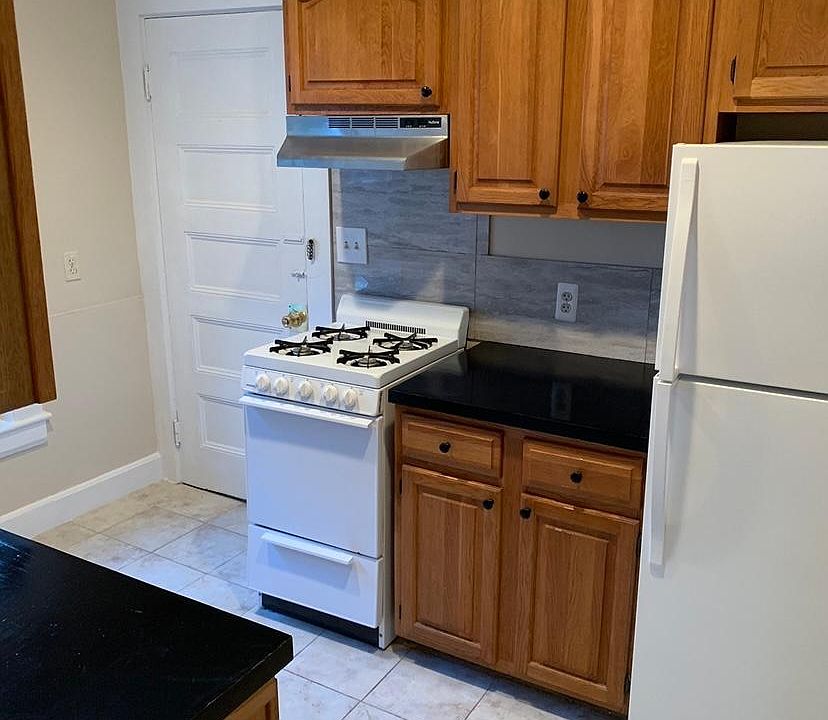 1st image of 56 S Central Ave #1