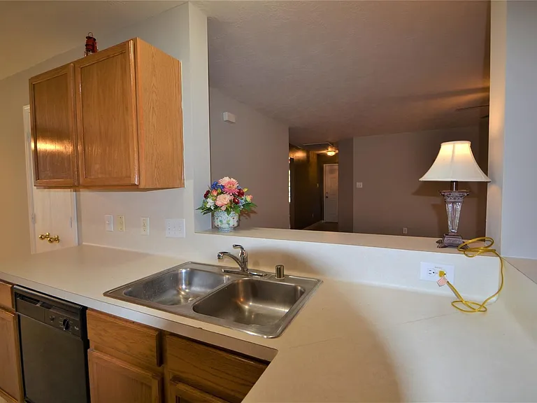 5126 Riverwood Dr — Photo 15