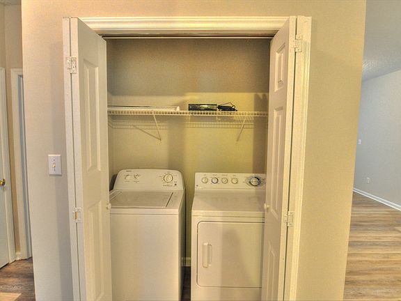 5th image of 123 Johnson St #A