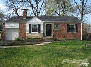 527 Willoughby Pl, Saint Louis, MO