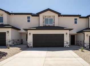 51 S 4375 W #6, Cedar City, UT 84720