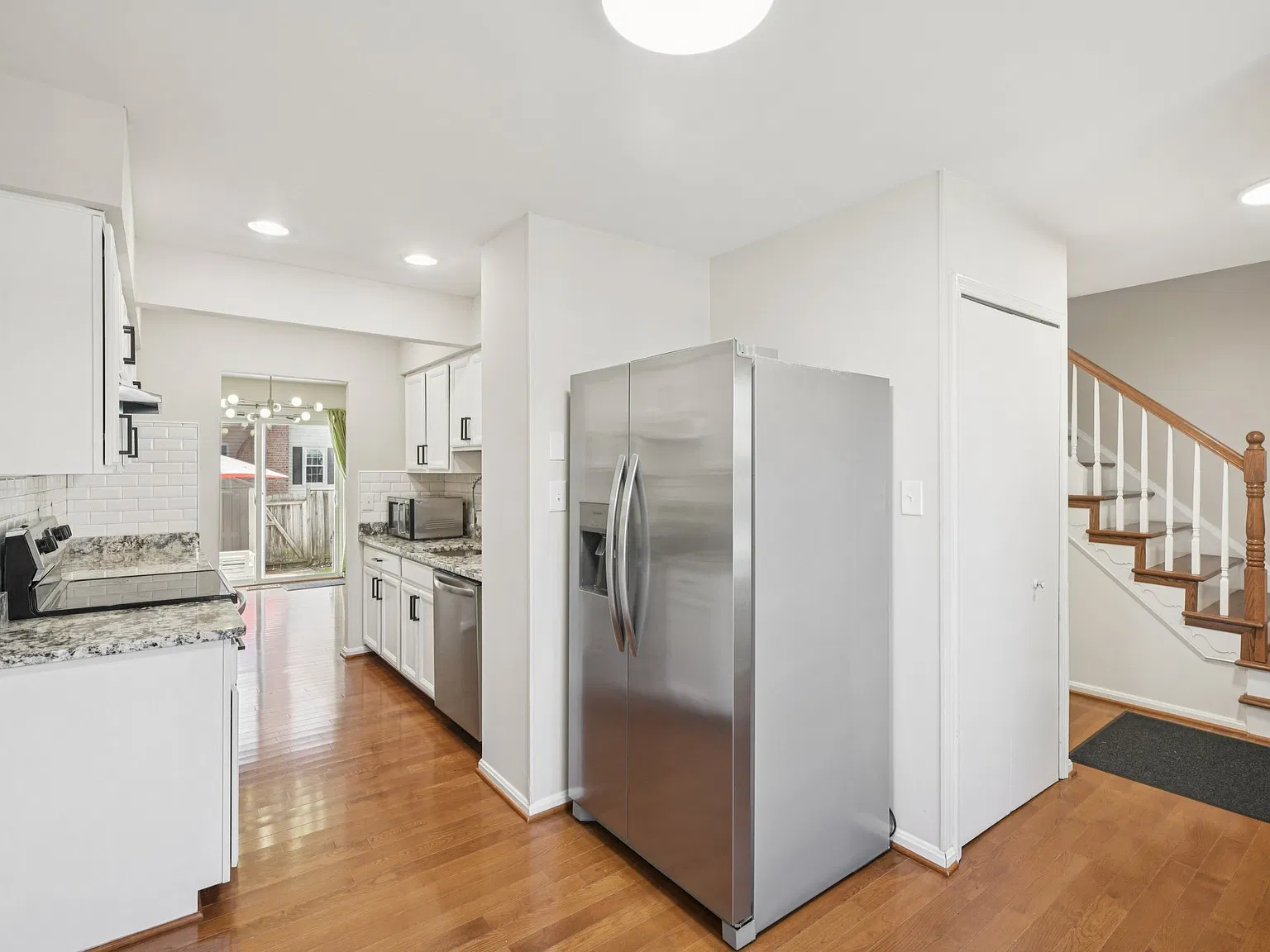 9934 Longford Ct — Photo 4