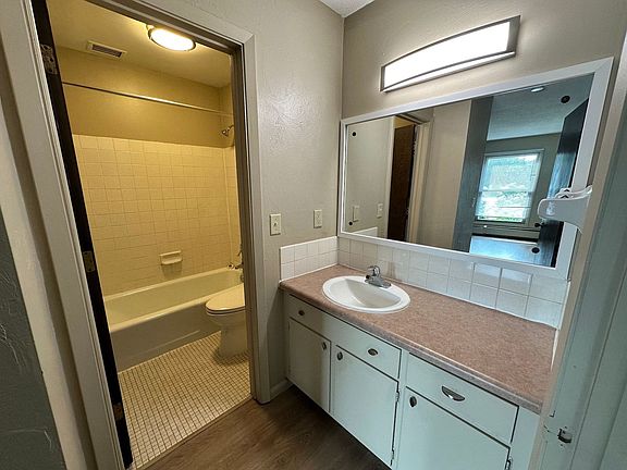 4th image of 2701 Brunswick Ave N APT 202