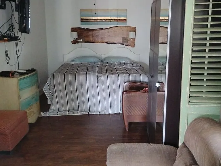 936 Riverside Dr — Photo 8