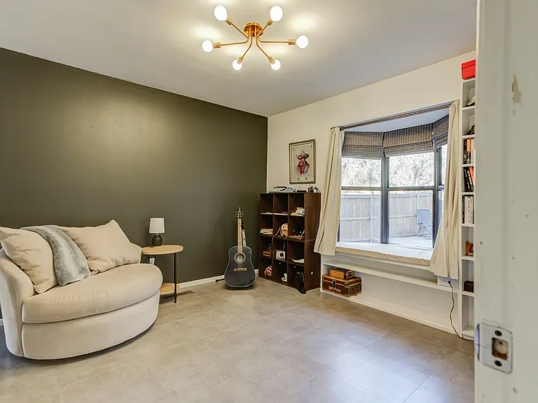 58 E Lakeshore Dr — Photo 47