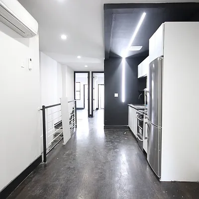 Rented by Nooklyn NYC LLC | media 54