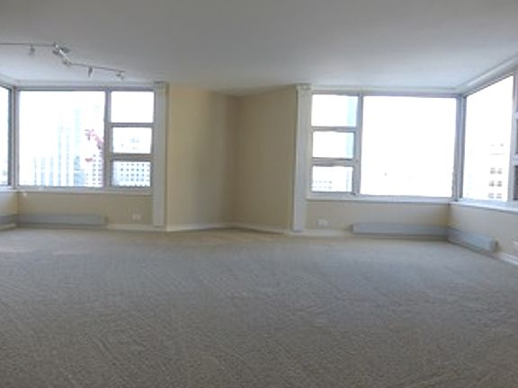 2nd image of 401 E Ontario St APT 1901