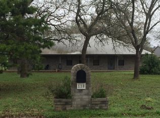 110 Lorine Ln, Seguin, TX 78155