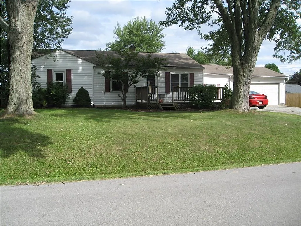 1037 Rita Dr photo 1