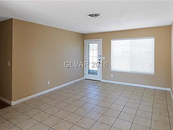 4th image of 1301 Arabian Ln