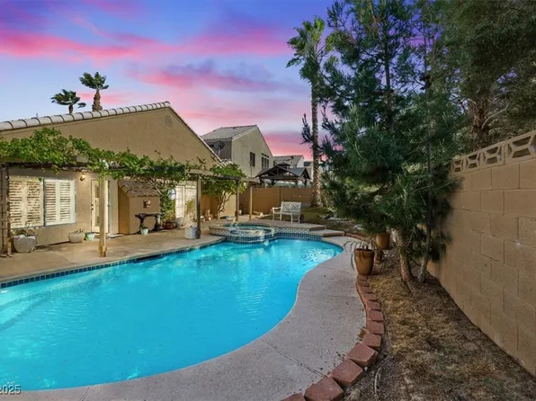 2163 Fountain Springs Dr, Henderson, NV 89074