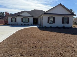585 Freedom Trl, Brunswick, GA 31525